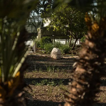 Otto Apulia House ベッド・アンド・ブレックファスト アンドリア