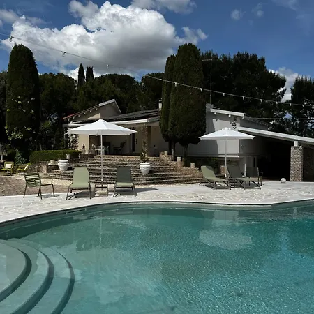 Otto Apulia House Bed and breakfast 4*