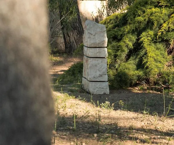 לינה וארוחת בוקר Otto Apulia House אנדריה