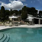 Otto Apulia House Frühstückspension 4*